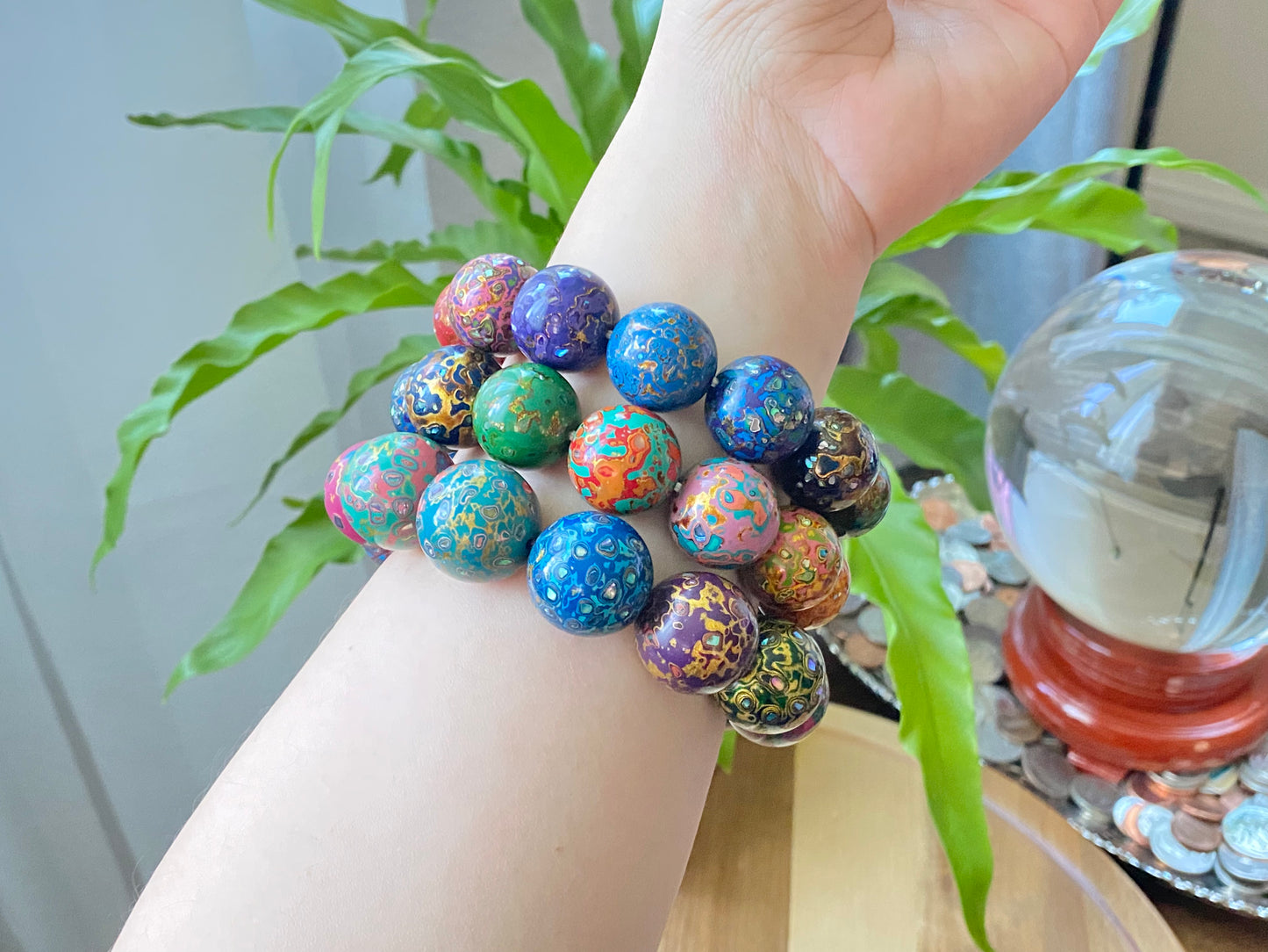 Museum of Art China  lacquer Coated on black and ebony and mother of pearl Bead Bracelet