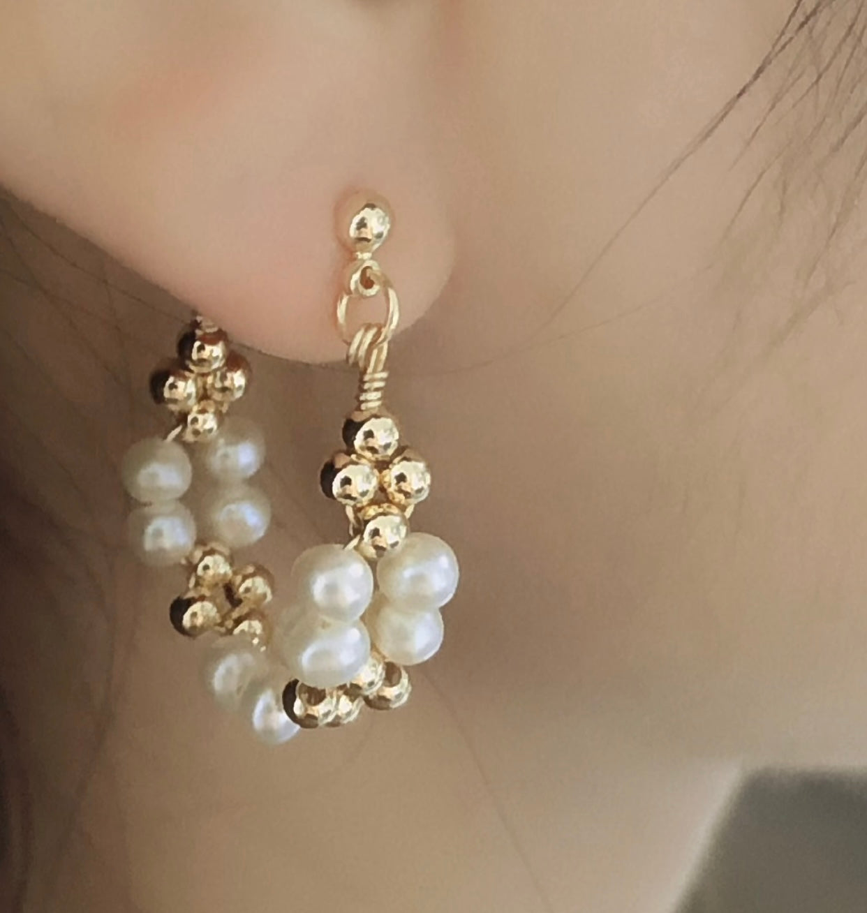 Natural Fresh water Pearls 14k gold filled wire pearl hoop princess earrings