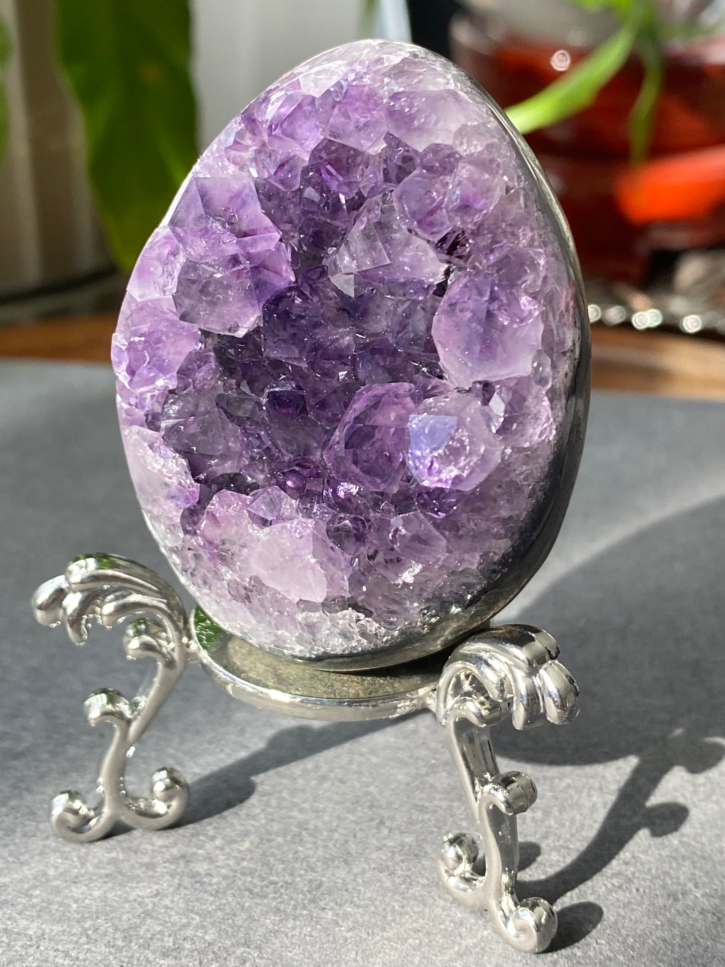 Natural Amethyst Dragons Egg with Stand- From Brazil，healing and cleansing powers & enhances spiritual awareness 130-215Gni