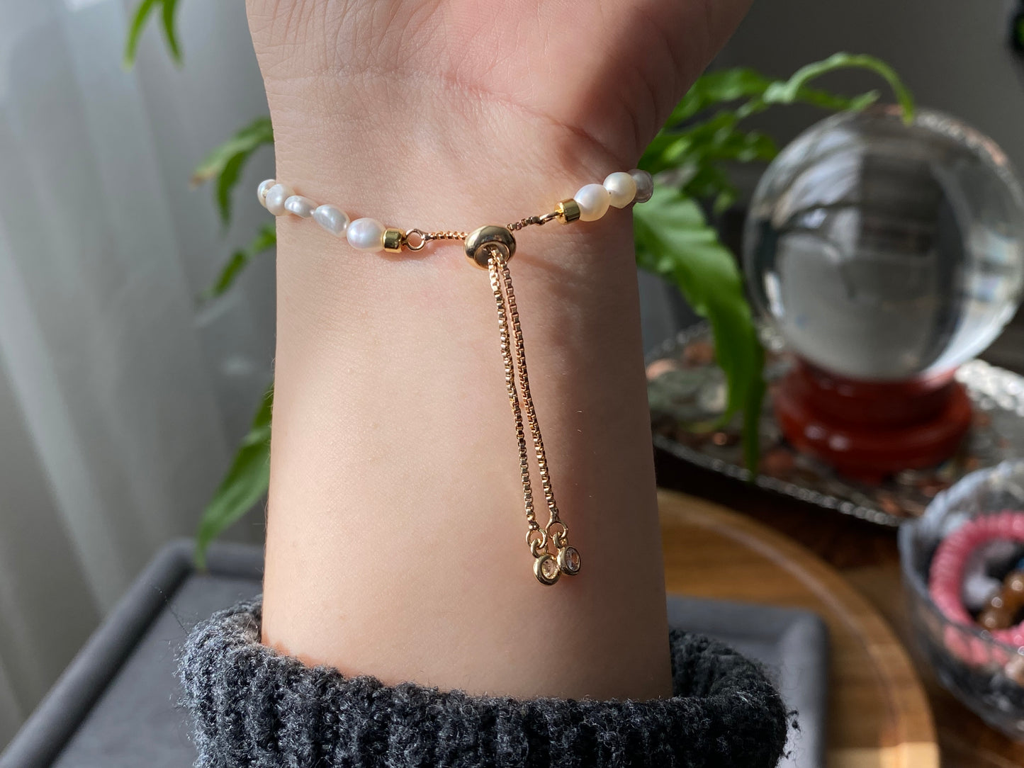 Natural Fresh water baroque Pearls with four leaf clover Mother of pearls 14K gold slide open Bracelet