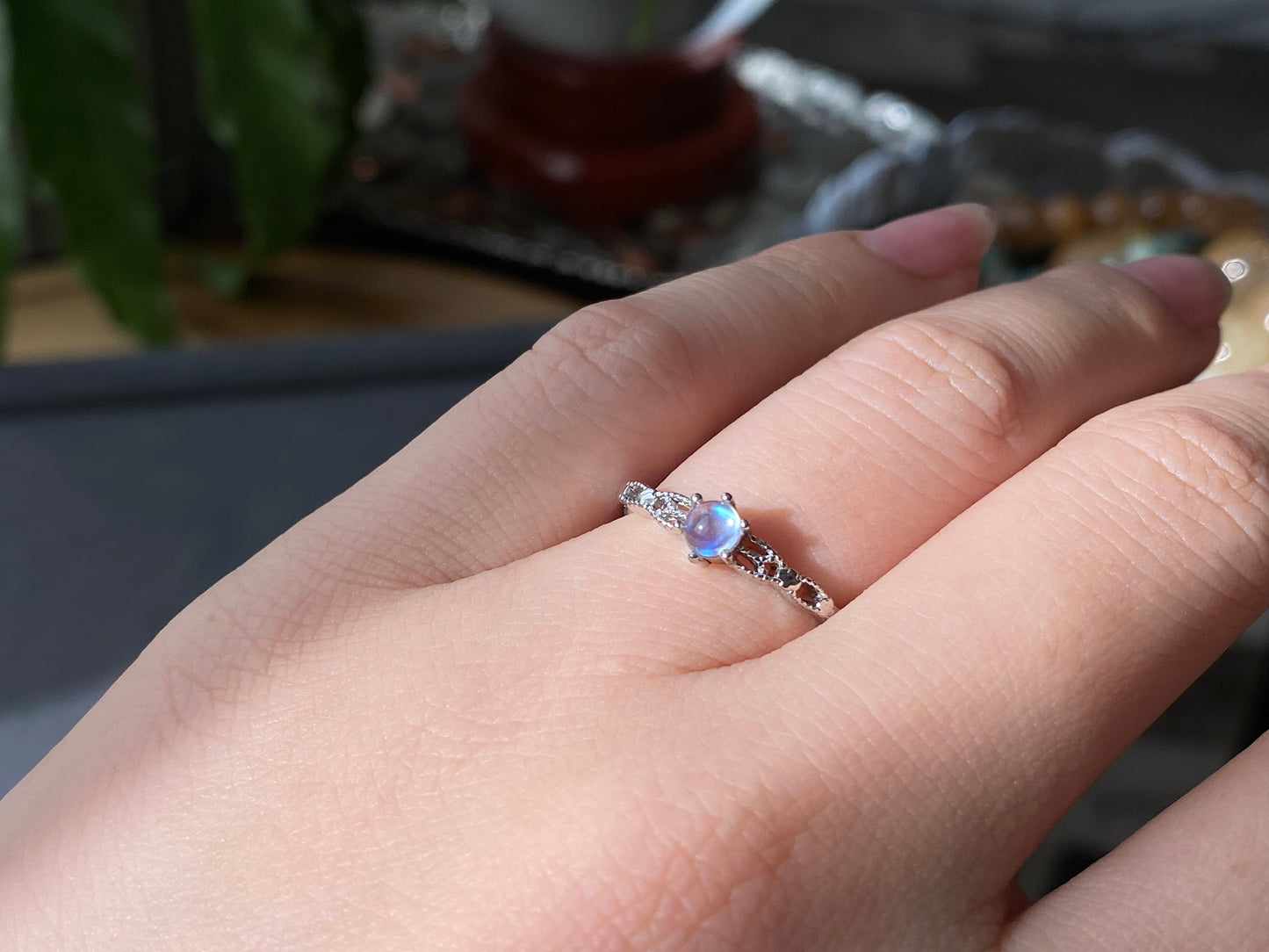 Top Gem Grade India Rainbow moonstone Sterling silver adjustable Ring