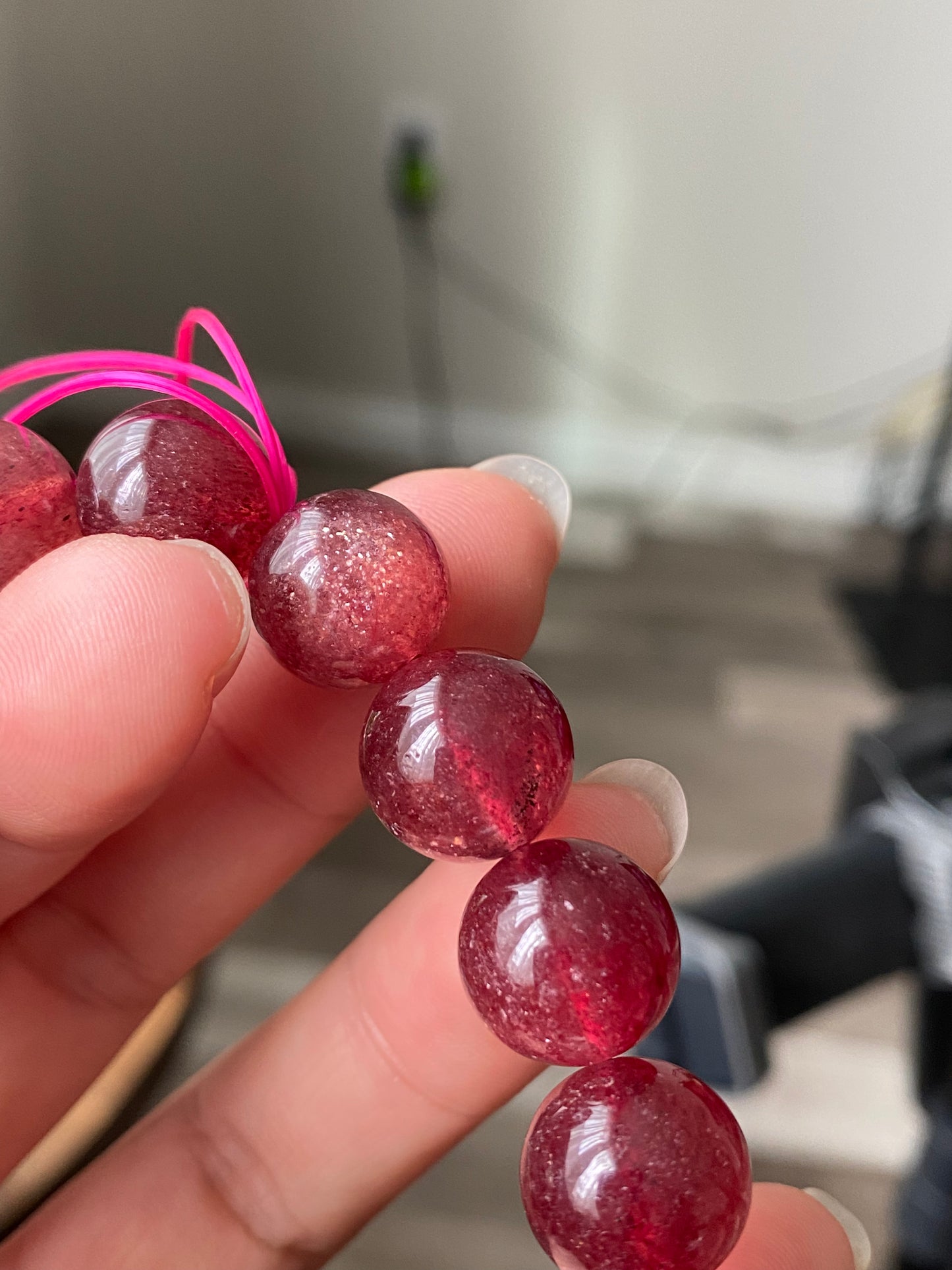 AAAA Natrual Pigeon's Blood strawberry quartz with full shinning seeds round bead bracelet,handmade bracelet 10MM