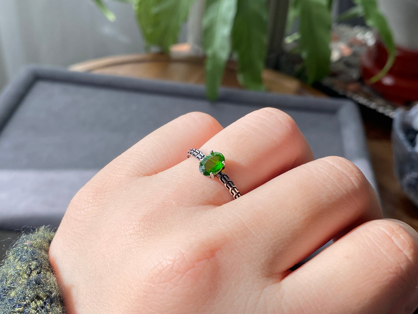 Natural Deep Green Diopside Oval Shape Prong setting Gemstone Ring,Adjustable Ring，gift for her