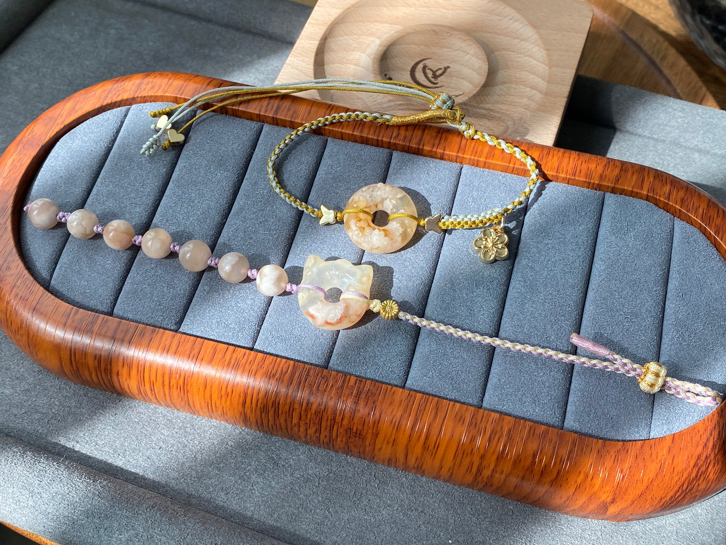 Natural Sakura Agate,cherry blossom agate hand carved hello kitty,star Donut ring braided rope Bracelet，Handmade Bracelet