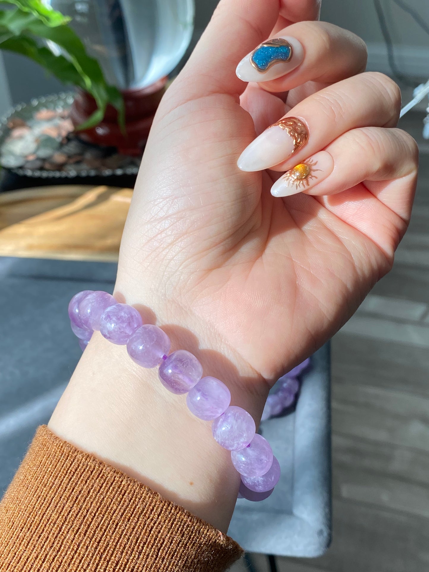 Natural Amethyst Light Purple ,Violet,Lavender,Purplevine,Trendy Purple tone short barrel Bracelet