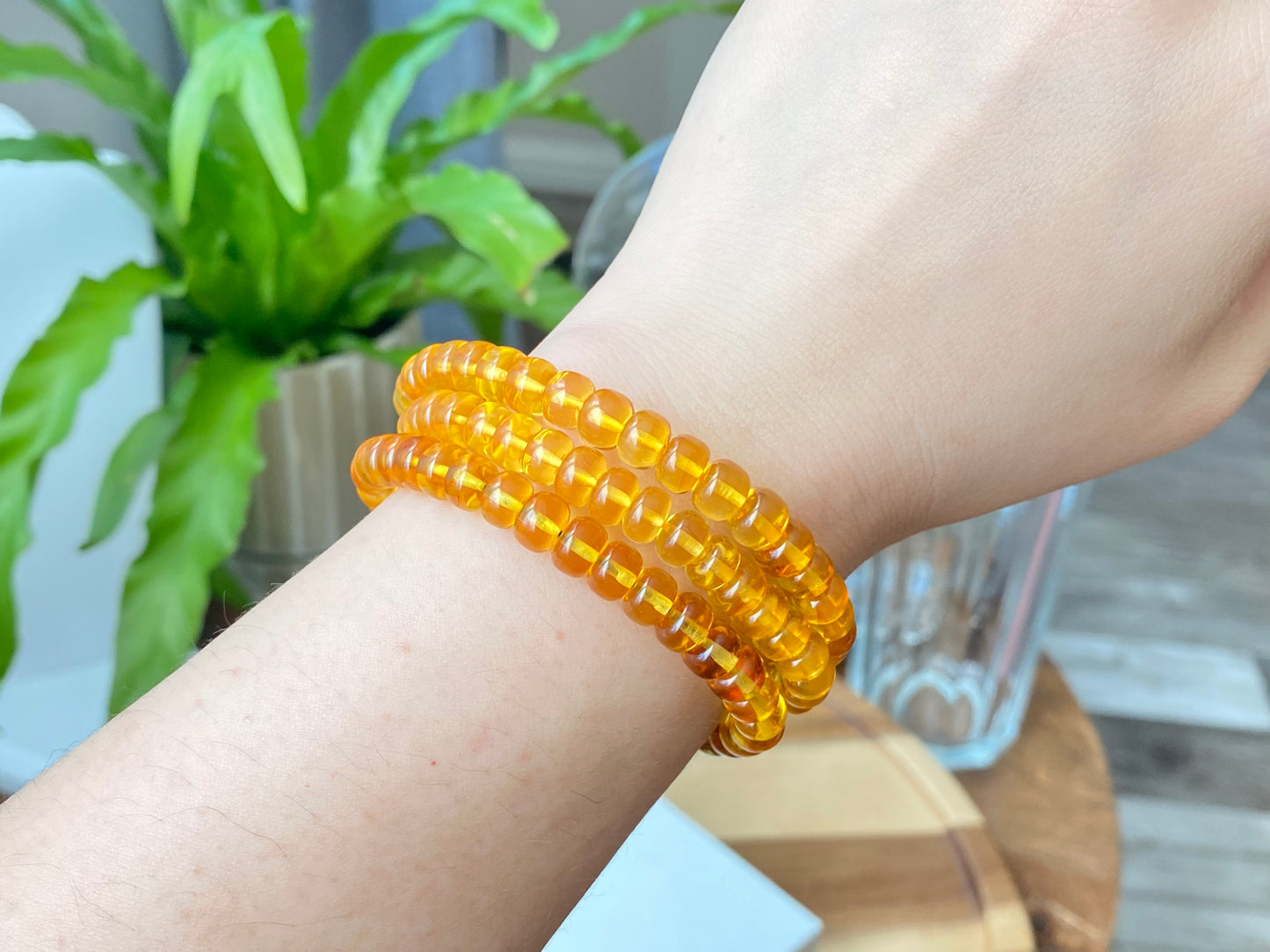 AAAAA Natural yellow gold sweet bee  Amber  Beads Gradient  bead bracelet