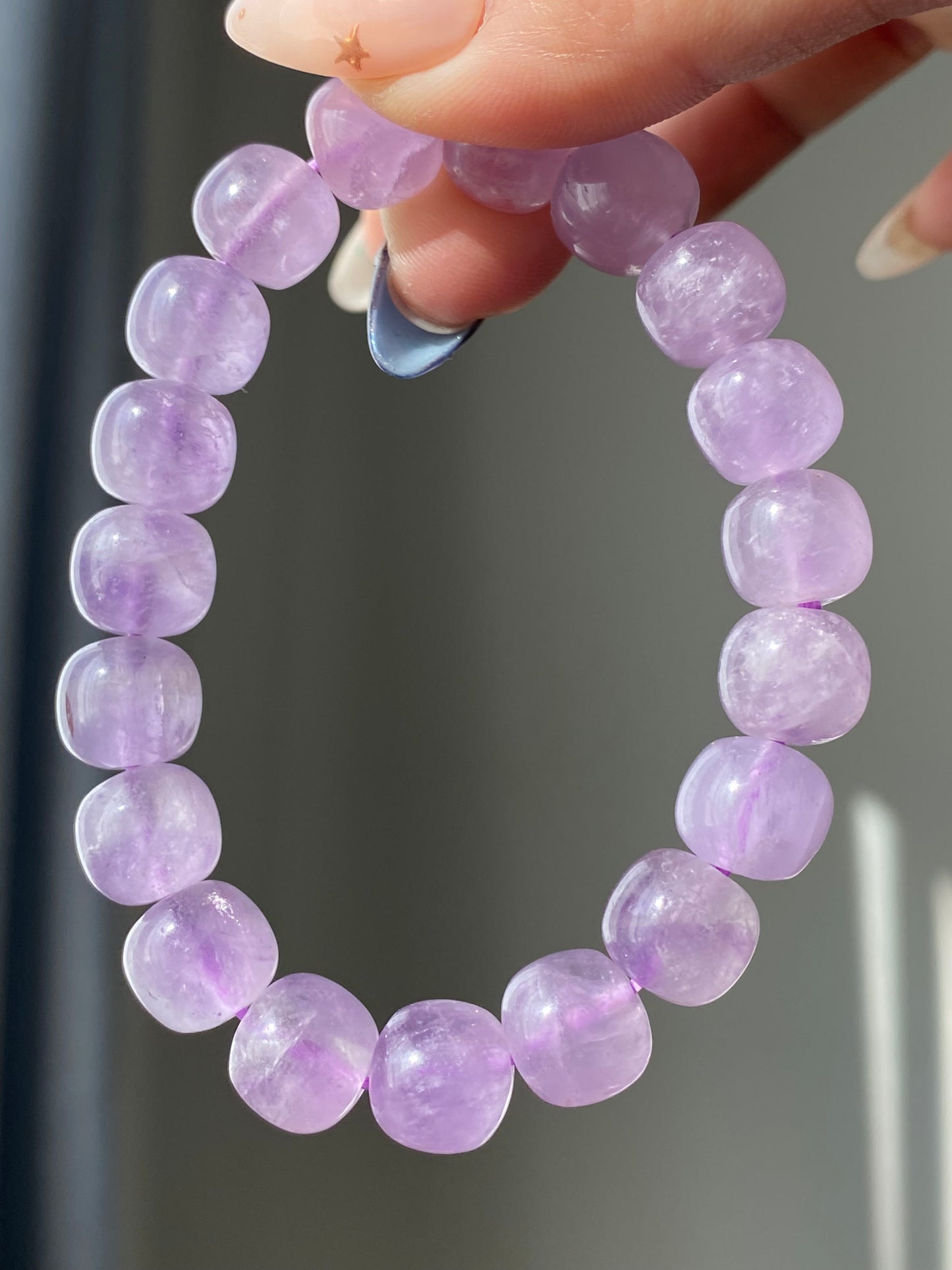 Natural Amethyst Light Purple ,Violet,Lavender,Purplevine,Trendy Purple tone short barrel Bracelet