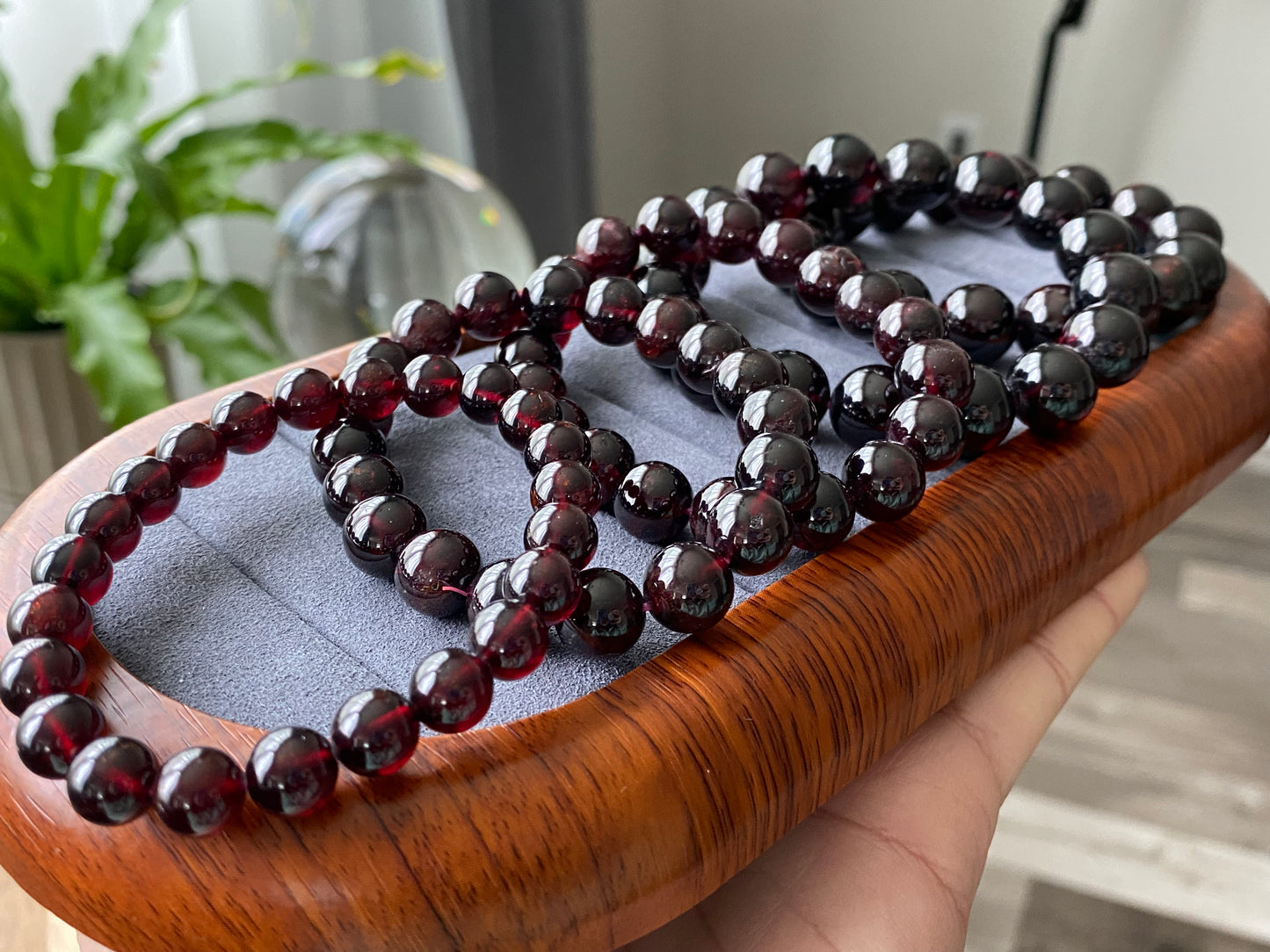 8/9/10/12/13MM Natural Mozambique Garnet Dark Red smooth Round beads bracelet,Chakra Energy Love Energy Attraction