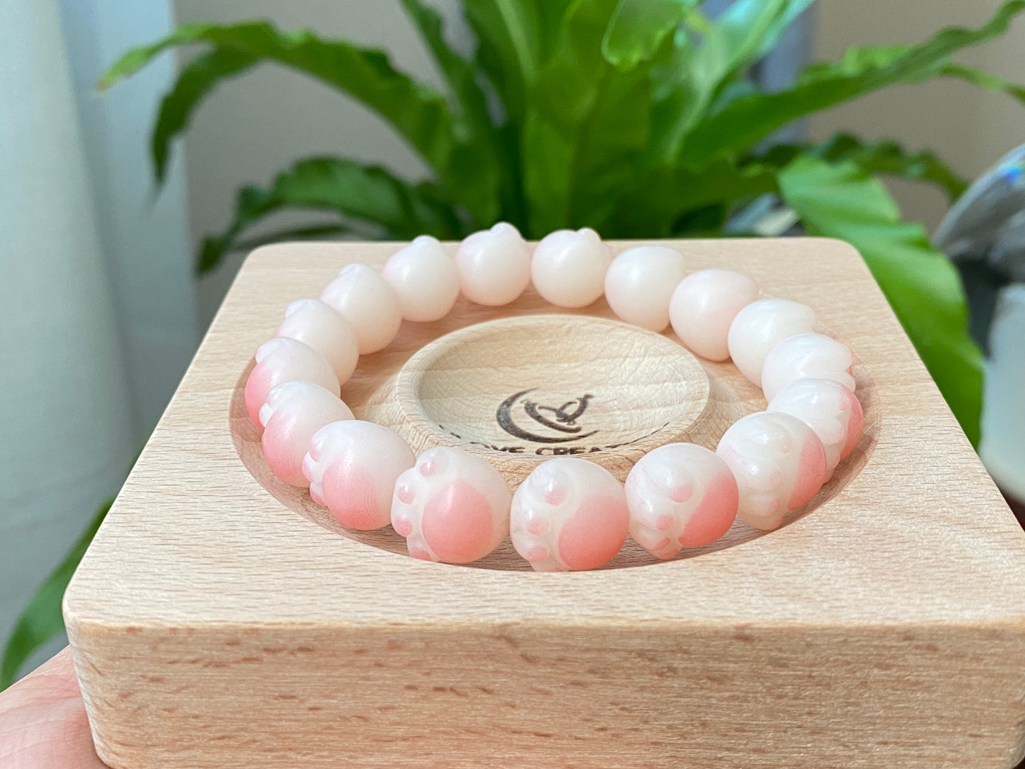 Hand Sculp Barbecue/BBQ  pink purple Cat Paw Natural white Bodhi root polished Bead Bracelet 12mm+