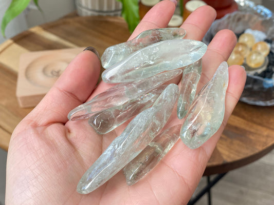 8 pieces Natural Raw Rock Green Beryl Clear Grade stone crystal Point/energy point polished Reiki