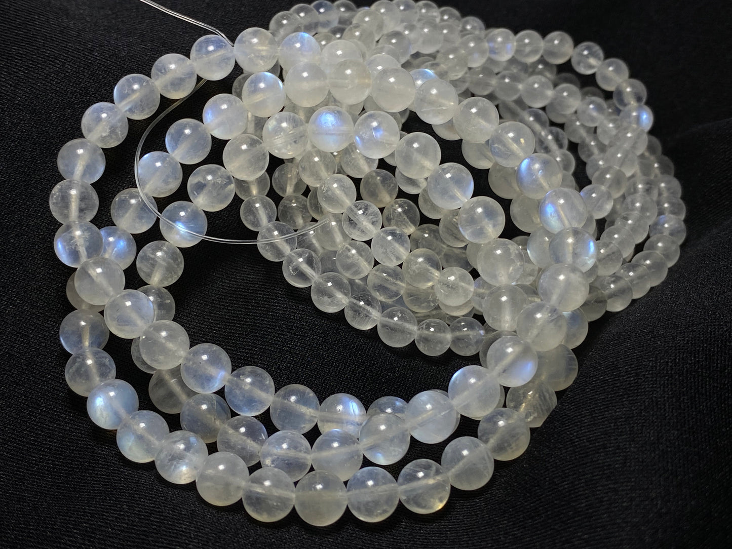 Sri Lanka AAAA grade blue illuminate nature rainbow moonstone bead 6mm+ 7mm+