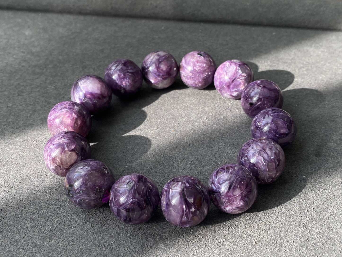 15mm Top Grade Genuine Natural High Grade Silk Shin Purple Charoite,Cat Eyes round Shape Beaded Bracelet