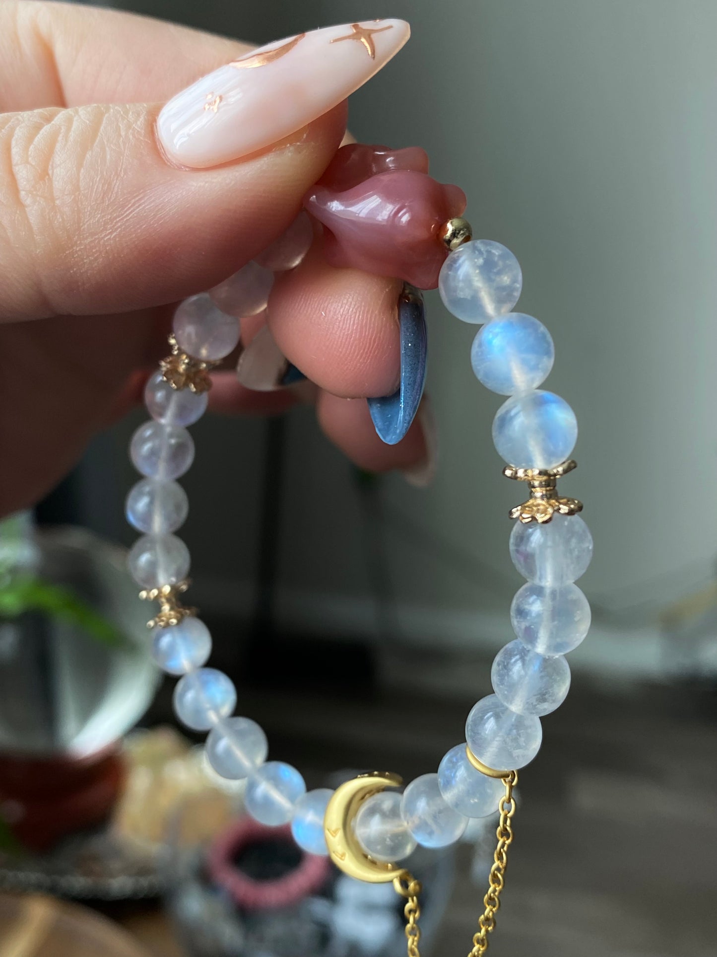 Natural Sri Lanka Moonstone with yanyuan Agate rabbit, bunny Moon chain Bead Bracelet,gift for her,gift idea