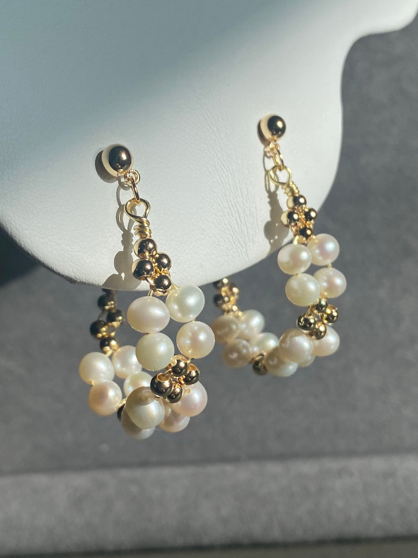 Natural Fresh water Pearls 14k gold filled wire pearl hoop princess earrings